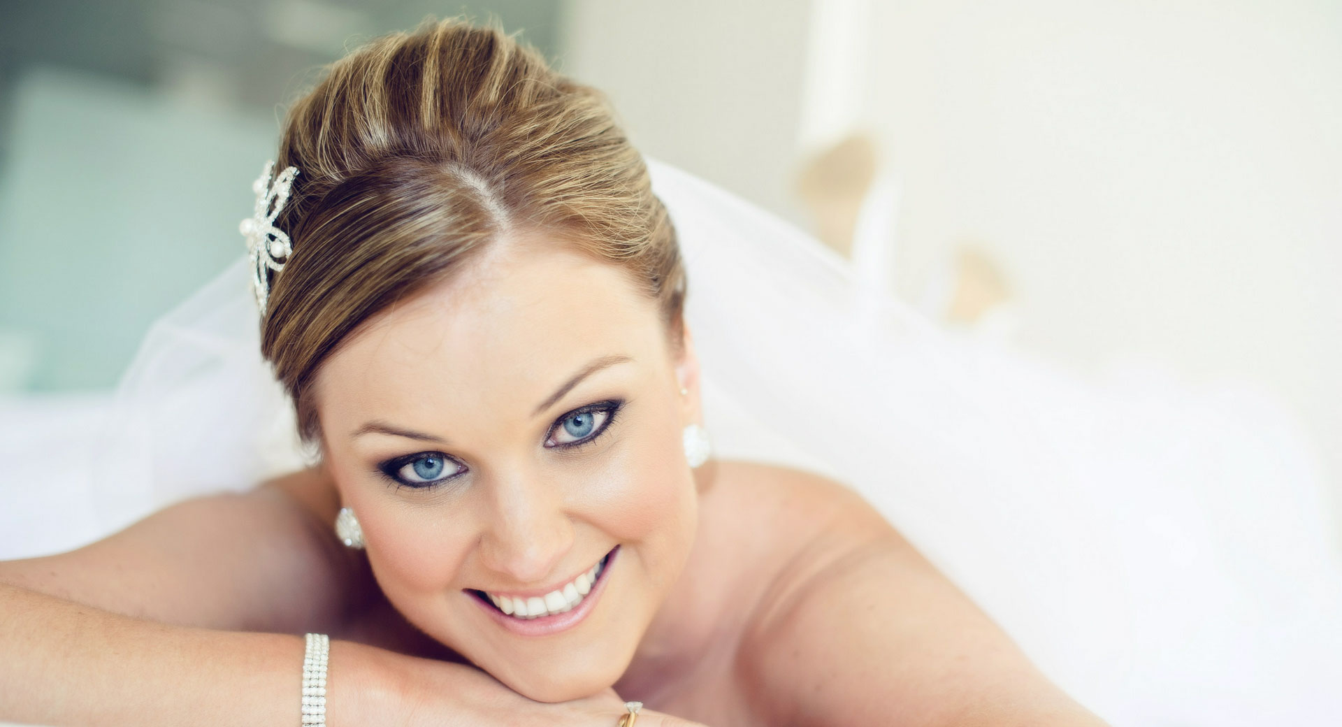 Sunshine Coast wedding makeup and hair styling